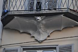 A Torino esiste davvero la &ldquo;Casa dei Pipistrelli&rdquo;: ecco dove si trova