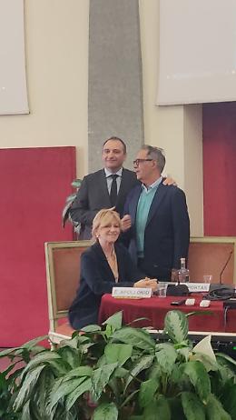 "Moderati s&igrave;, ma non cretini, Lo Russo tenga la testa dritta al centro, non a sinistra"