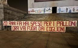 Dal letame al Fila allo striscione alla Gran Madre, Cairo contestato (anche a La7): "E a Superga il 4 maggio..."