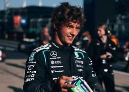 Cina, Kimi Antonelli riscrive la storia con la pole ma la Ferrari c'&egrave;