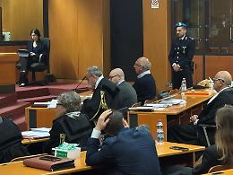 Tragedia di via Nizza &ldquo;Tra Zippo e Magdalina 23590 messaggi. I giorni prima lui cercava diluenti su Amazon&rdquo;