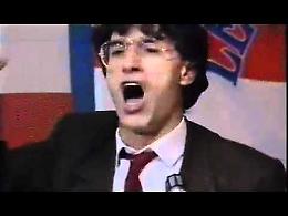 Bossi e lo slogan che fece discutere: &ldquo;La Lega Nord ce l&rsquo;ha duro&rdquo;