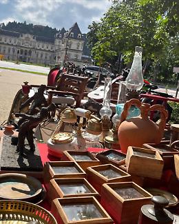 Effetto Vintage, corso Marconi protagonista: oggetti e curiosit&agrave; in esposizione