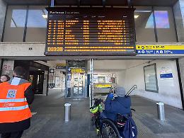 L&rsquo;odissea torinese in sedia a rotelle per andare a lavoro