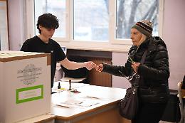 Fuori dalla provincia  vince il S&igrave;: e anche gli italiani all'estero sono pro-riforma