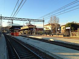 Suicidio sui binari: traffico in tilt sulla Torino-Modane