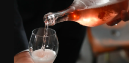 Si chiamer&agrave; &ldquo;Prosecco&rdquo; anche in Australia: l&rsquo;accordo che fa discutere