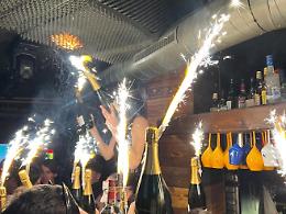 Strage di Crans-Montana: la fotografa sopravvissuta racconta l&rsquo;inferno del Constellation