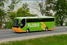 Pasqua, pi&ugrave; bus da Torino verso l&rsquo;Europa: FlixBus amplia le corse e le destinazioni
