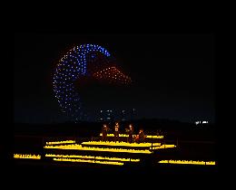 Torino, arriva il DroneArt Show: spettacolo tra droni, musica e luci all&rsquo;Ippodromo di Vinovo