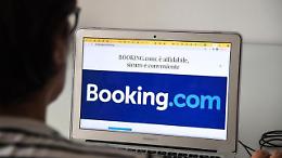 Prenoti online e ti svuotano il conto: la nuova truffa che sembra reale