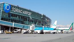 Caselle, anziana perde 2.000 euro ai controlli: recuperati e restituiti dalla polizia