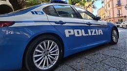 Torino, dramma sfiorato sul ponte: giovane salvato dalla polizia in extremis