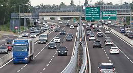 Crisi energia senza freni: l&rsquo;idea shock per salvare il carburante