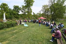 Quella Madonna contesa tra rivali : a Stupinigi la faida della preghiera