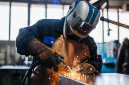 Allarme shock energetico: imprese a rischio fallimento