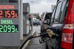 Frode al distributore nel Cuneese: sequestrata colonnina che erogava meno gasolio