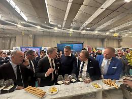 Dal passato al futuro: cosa ha detto davvero Lollobrigida sul vino piemontese