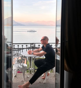 Stefano Accorsi in Piemonte: fuga di lusso e relax a Stresa