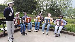 C'&egrave; un paese popolato solo da "babaci", ecco dove si trova e cosa sono