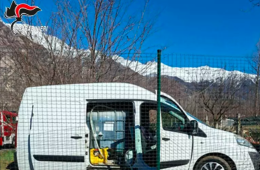 Susa, tentato furto di 1.000 litri di gasolio: 48enne identificato nel Torinese