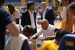 La Reale Mutua al Pala Gianni Asti contro Cento cerca il pass per i play-in