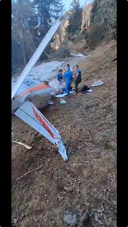 Schianto improvviso a Champorcher: pilota portato via in elicottero [IL VIDEO]