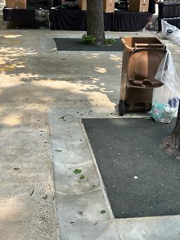 Nuovo selciato per il mercato ma c&rsquo;&egrave; un pericolo nascosto