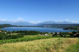 A un'ora da Torino c'&egrave; un &ldquo;muro&rdquo; naturale che sembra disegnato con il righello