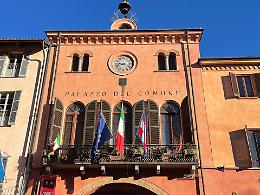 Alba, apertura straordinaria dell&rsquo;Anagrafe per il rinnovo delle carte d&rsquo;identit&agrave;: sportello attivo il marted&igrave; pomeriggio