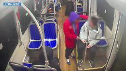 Rapina sul bus 12, ragazzo minacciato col coltello: «Dammi il cellulare»