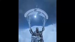 Parapendista risucchiato da una nube a 8.600 metri (VIDEO)