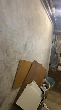 Cantine da quarto mondo nelle case Atc di via Ghedini, la video-denuncia degli inquilini