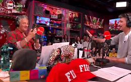 Fiorello chiama la Meloni in diretta: il messaggio inatteso della premier spiazza lo studio