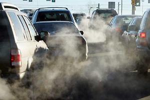 Semaforo rosso per lo smog a Torino: blocco dei diesel, ma per appena 24 ore