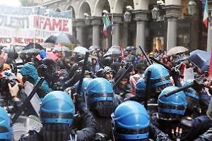 Il “kit” per la guerriglia di Aska & C. Così si preparano gli scontri del 31 gennaio a Torino