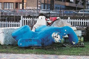 Gliz, Neve e Aster abbandonati a sè stessi. Alcuni verranno restaurati da SMAT, altri hanno già perso la testa