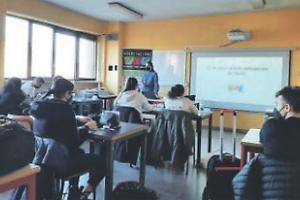 Il Birago-Bodoni-Paravia non s'ha da fare: "Salvate le nostre scuole d'eccellenza"