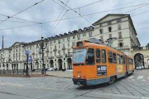 Torino, bus al posto dei tram e deviazioni per le linee 3, 16CS e 16CD