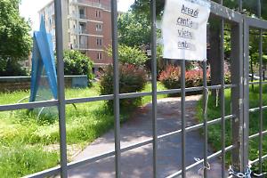 Torino, riapre il giardino di via Monastir (ma senza i lampioni)