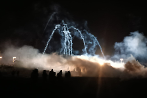 I No Tav all'assalto del cantiere. Rotto anche un tubo dell'acqua