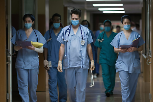 Rinnovo dell’accordo con i sanitari: garantito lo scatto per la metà