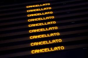Sciopero negli aeroporti il 18 marzo: disagi possibili tra Linate e Malpensa