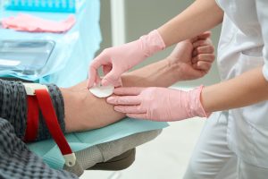 Una svolta nella prevenzione dell’HIV: due iniezioni all’anno contro il virus