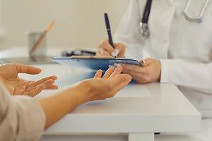 Overbooking nelle agende mediche: un rischio per la qualità delle cure