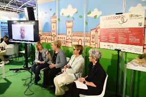 "Libreria Sfusa": al Salone del Libro presentato il progetto che porta la cultura nelle zone interne