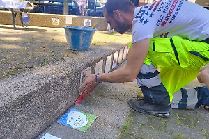 Settanta piastrelle della legalità nel giardino Impastato: l'iniziativa di bimbi delle scuole e volontari