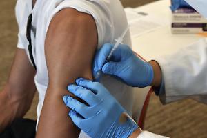 Vaiolo delle scimmie, un nuovo caso in Italia e le linee guida aggiornate dell’OMS: come gestire i contagi a casa e in ospedale