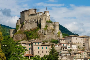 Piemonte in corsa per la Capitale Italiana del Libro 2026: Carmagnola e Pianezza tra gli undici candidati