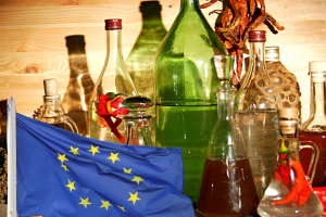 Contraffazione in crescita in Ue: colpiti vini e alcolici, 302 milioni di perdite in Italia